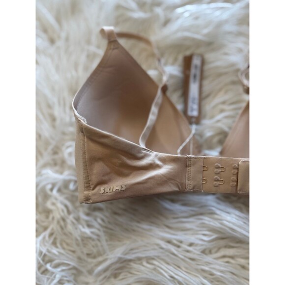 Skims Wireless Form T-shirt Bra Sand Size 32D - Picture 7 of 8